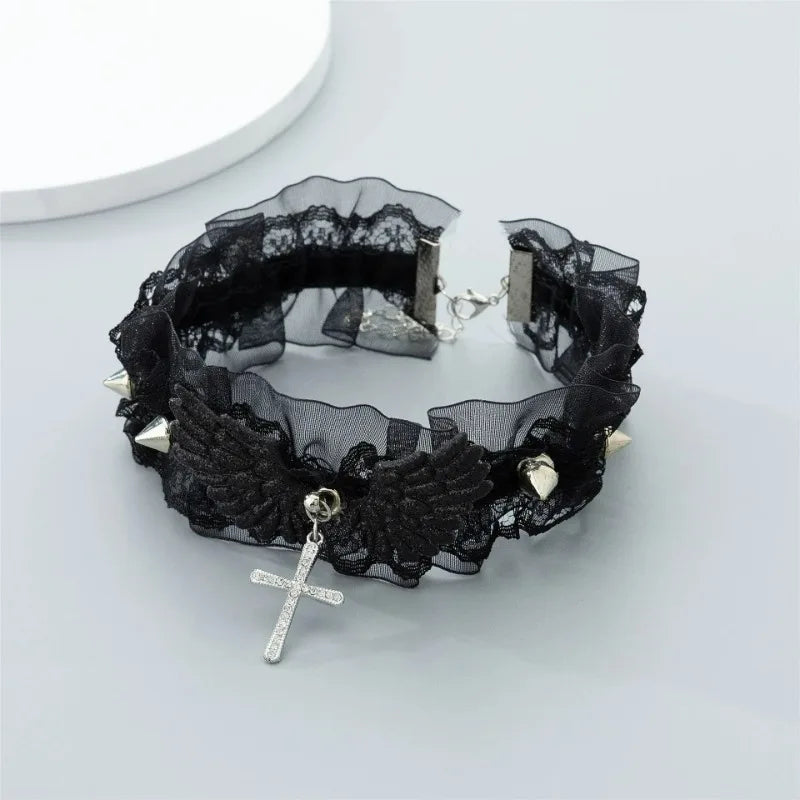 Fashion Solid Color Women Girls Necklace Wide Lace Rivets Lolita Lace Choker Y2K Angel Wings Cool Leather Necklace Daily Wear